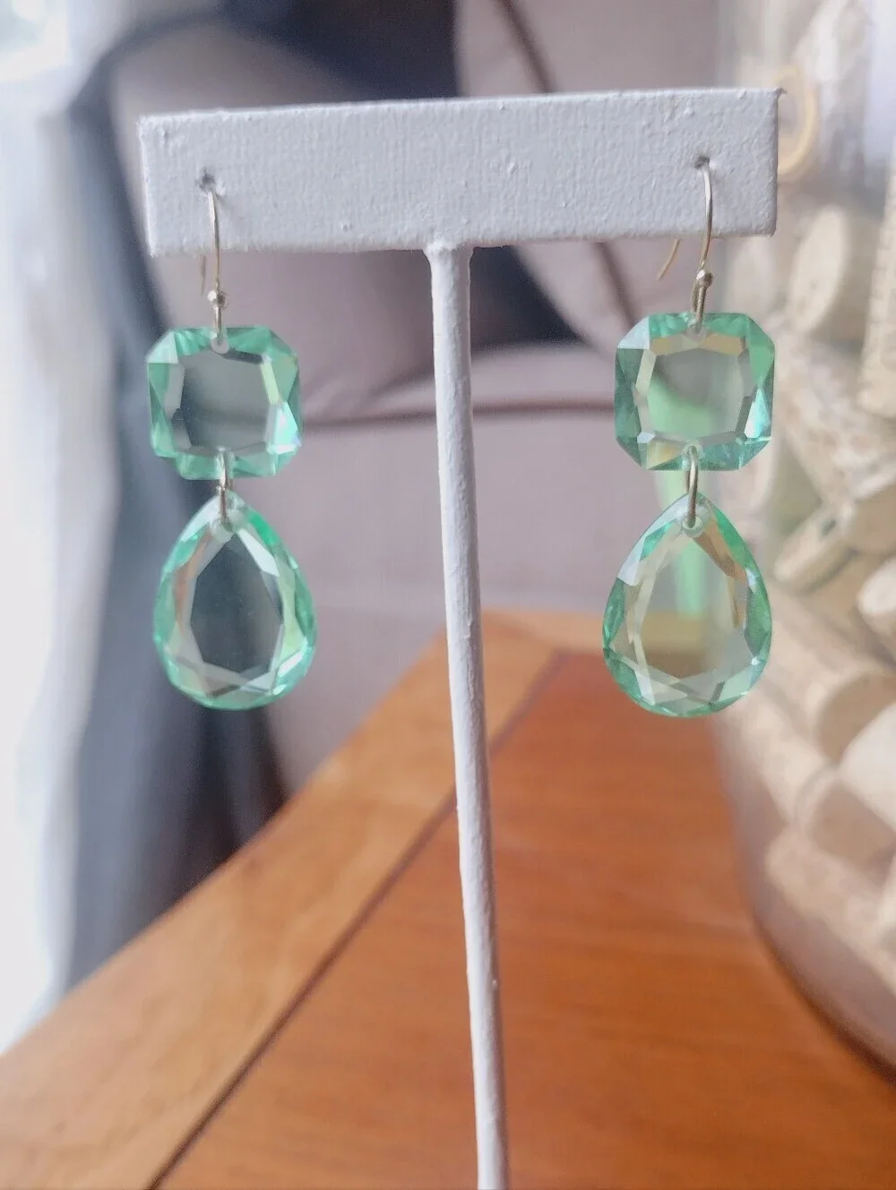 Elegant Green Crystal Drop Earrings Sparkling Statement Dangle Jewelry Glam